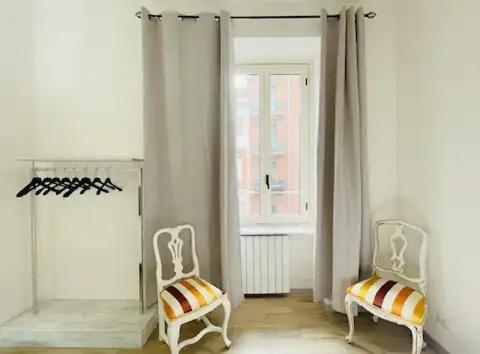 Porta Palazzo 15 Min - Suite Con Netflix & Wi-Fi 都灵 外观 照片